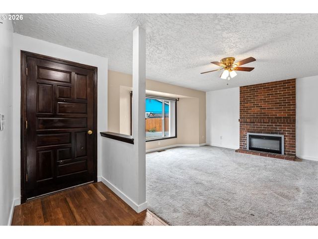 10606 Se 11TH Cir, Vancouver, WA 98664