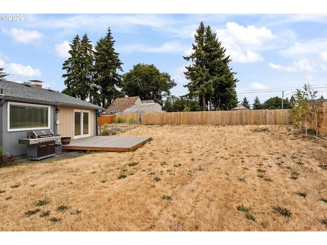 10606 Se 11TH Cir, Vancouver, WA 98664