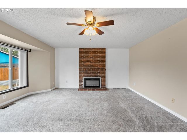 10606 Se 11TH Cir, Vancouver, WA 98664