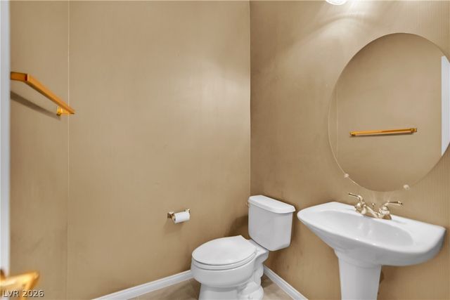 10086 Ashiem Street, Las Vegas, NV 89183