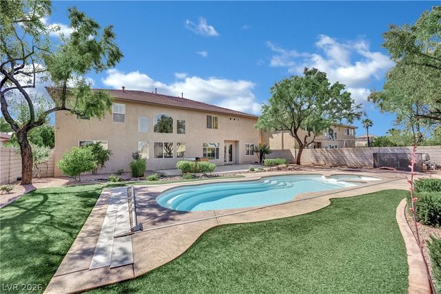 10086 Ashiem Street, Las Vegas, NV 89183