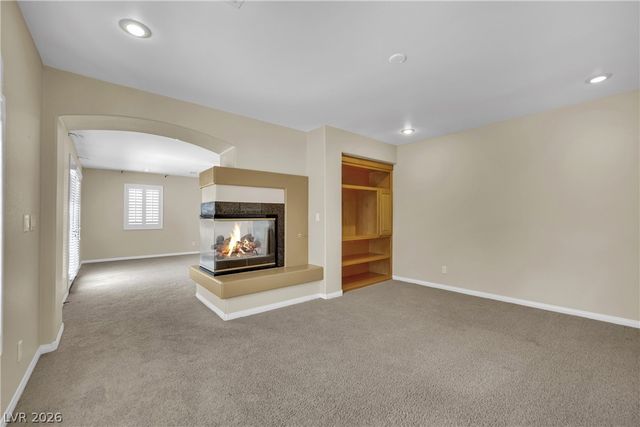 10086 Ashiem Street, Las Vegas, NV 89183