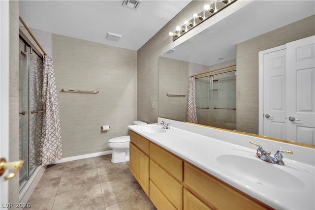 10086 Ashiem Street, Las Vegas, NV 89183