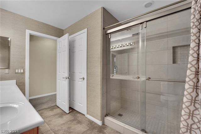 10086 Ashiem Street, Las Vegas, NV 89183