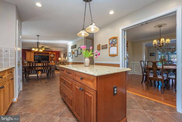 58 PLEASANT ACRES DR, Thurmont, MD 21788
