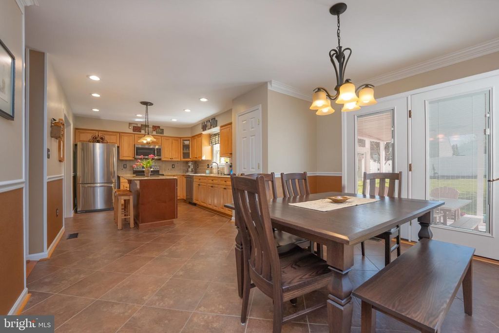 Image 19 of property listing at 58 PLEASANT ACRES DR, Thurmont, MD 21788