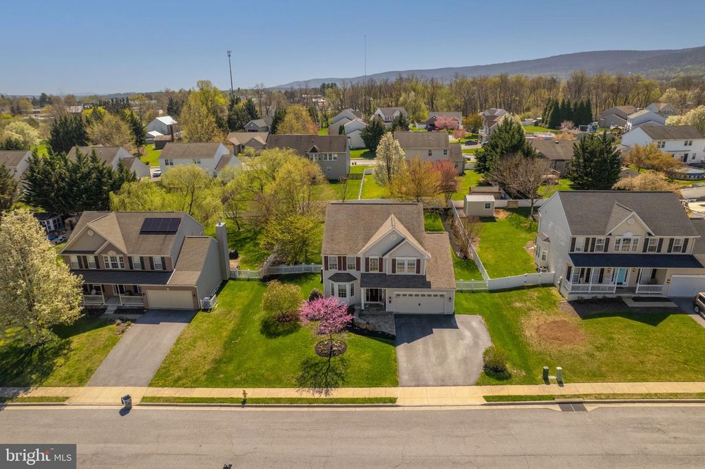 Image 3 of property listing at 58 PLEASANT ACRES DR, Thurmont, MD 21788