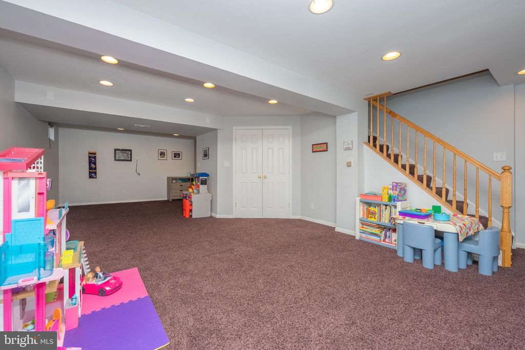 Image 43 of property listing at 58 PLEASANT ACRES DR, Thurmont, MD 21788