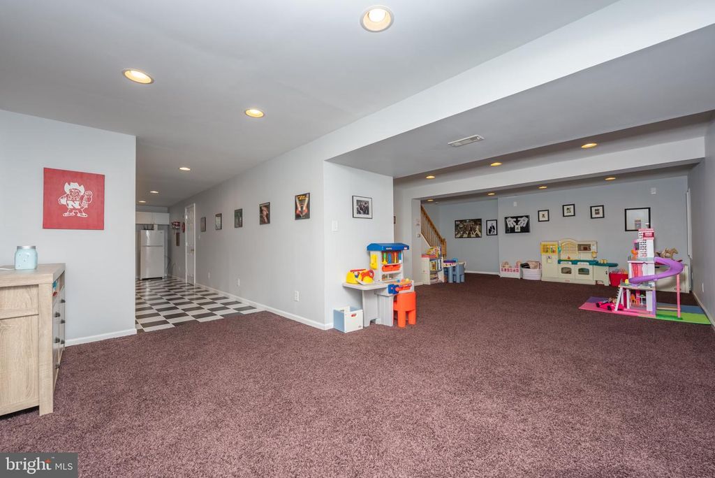 Image 45 of property listing at 58 PLEASANT ACRES DR, Thurmont, MD 21788