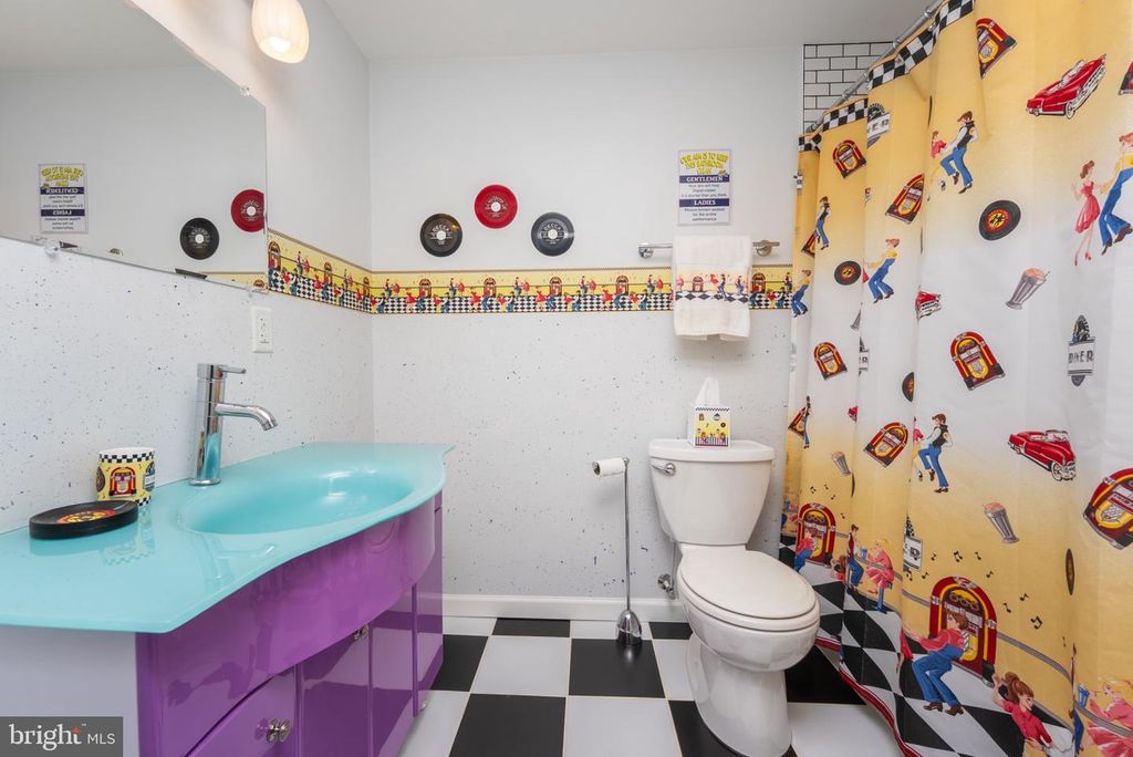 Image 51 of property listing at 58 PLEASANT ACRES DR, Thurmont, MD 21788
