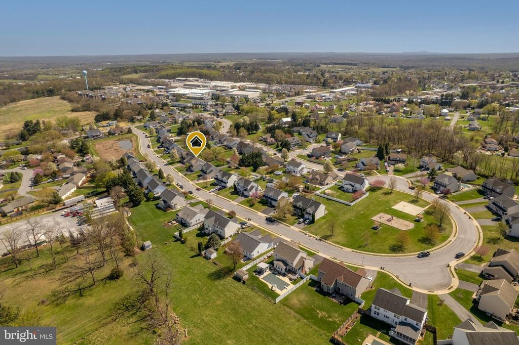 Image 65 of property listing at 58 PLEASANT ACRES DR, Thurmont, MD 21788