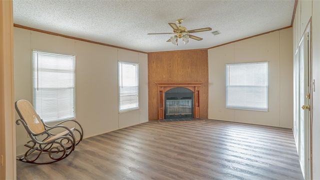 2717 Creek Drive, Granbury, TX 76048