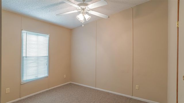 2717 Creek Drive, Granbury, TX 76048