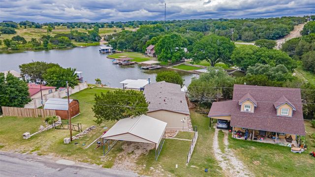 2717 Creek Drive, Granbury, TX 76048