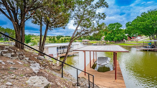 2717 Creek Drive, Granbury, TX 76048