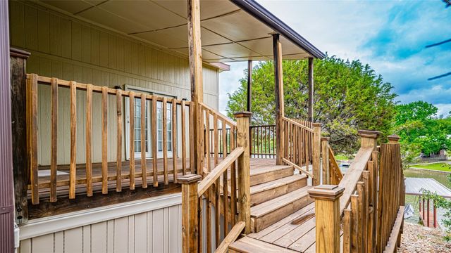 2717 Creek Drive, Granbury, TX 76048