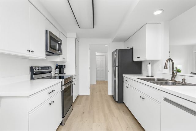 1 Belmont Road 425, Harwich, MA 02671