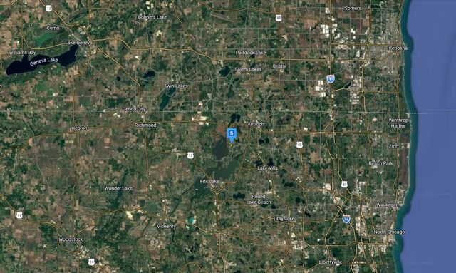 26100 W Channel Avenue, Antioch, IL 60002
