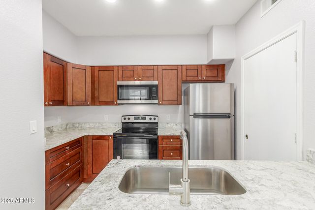 5302 E VAN BUREN Street 1028, Phoenix, AZ 85008