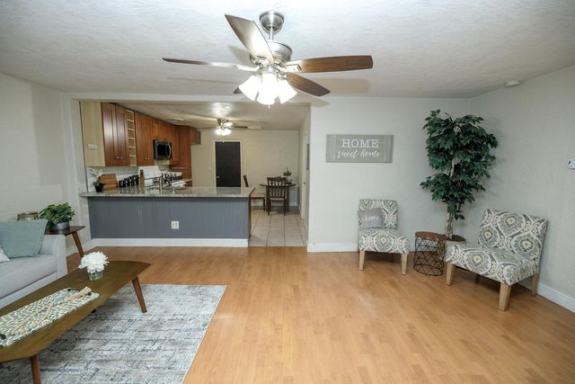 1244 Melrose Ave, Modesto, CA 95350