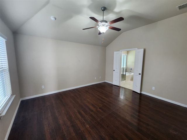 500 Paddle Drive, Crowley, TX 76036