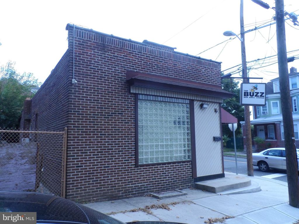 702 PINE PINE ST, TRENTON, NJ 08638 — photo 4