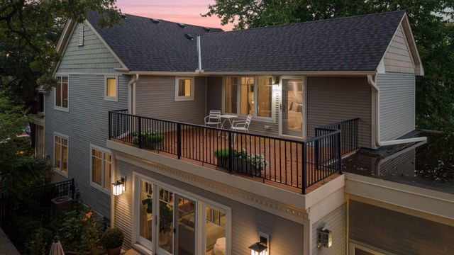 2835 James Avenue S, Minneapolis, MN 55408