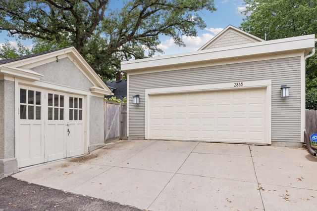 2835 James Avenue S, Minneapolis, MN 55408