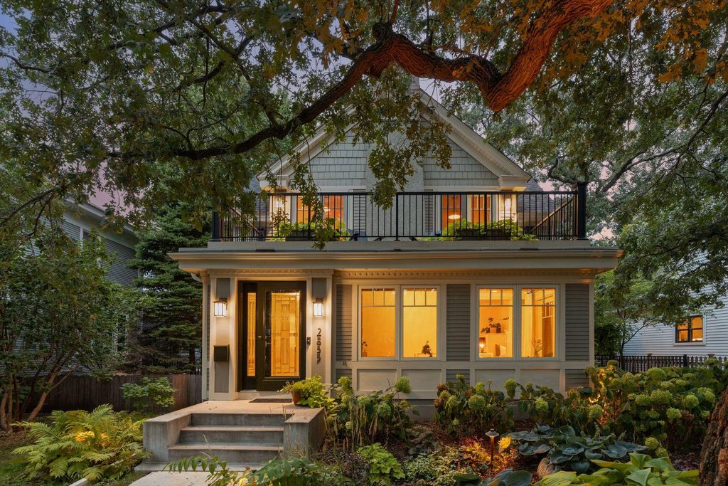 2835 James Avenue S, Minneapolis, MN 55408 — exterior