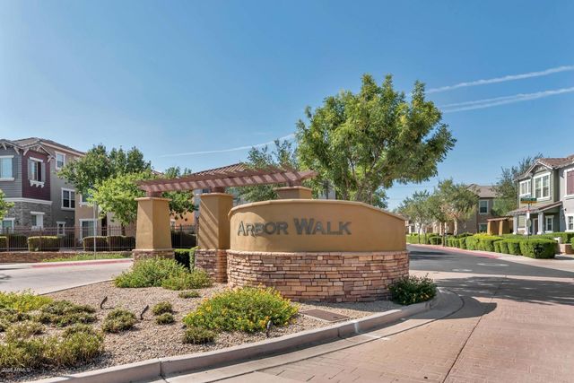 165 W Laurel Court, Gilbert, AZ 85233