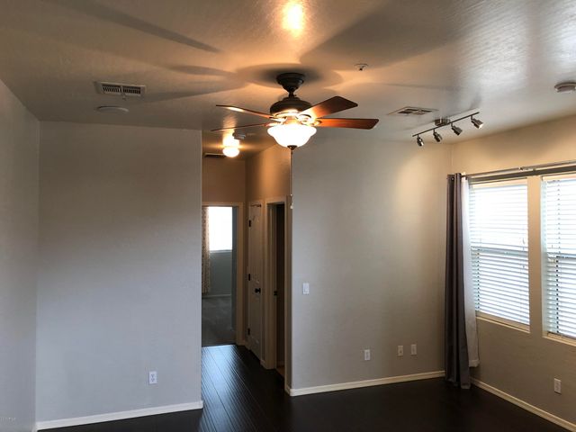 165 W Laurel Court, Gilbert, AZ 85233