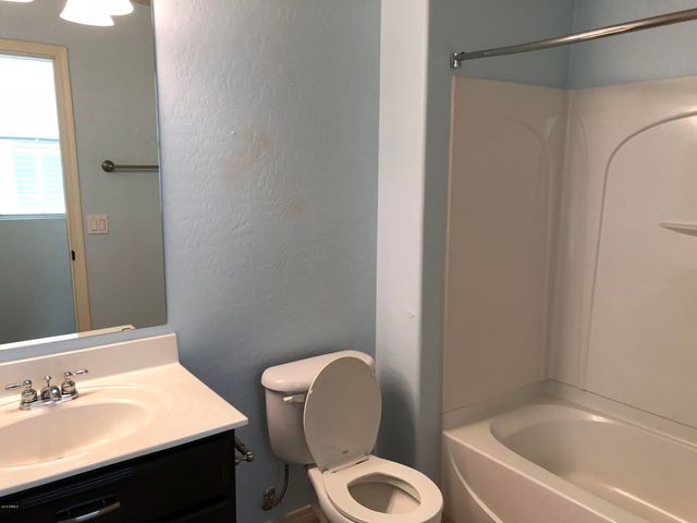 165 W Laurel Court, Gilbert, AZ 85233