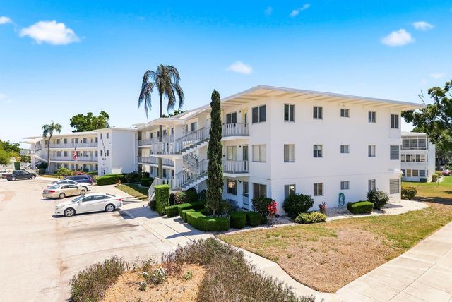 11100 86TH AVENUE 310, Seminole, FL 33772