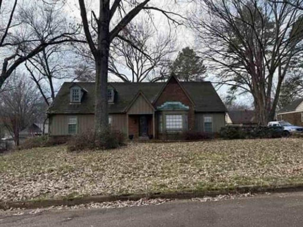 7685 S MCHENRY CIR, Germantown, TN 38138