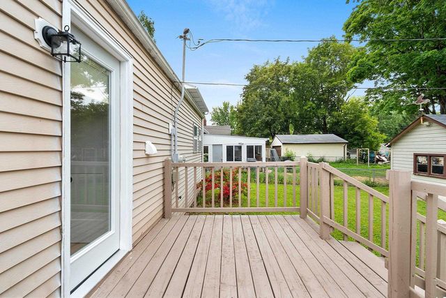 1213 S NORWOOD AVENUE, Green Bay, WI 54304