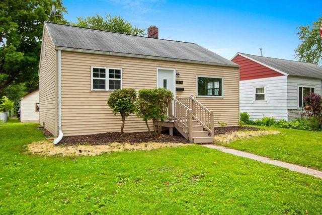 1213 S NORWOOD AVENUE, Green Bay, WI 54304