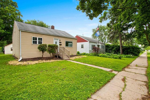 1213 S NORWOOD AVENUE, Green Bay, WI 54304