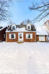 862 Moran Avenue, Lincoln Park, MI 48146