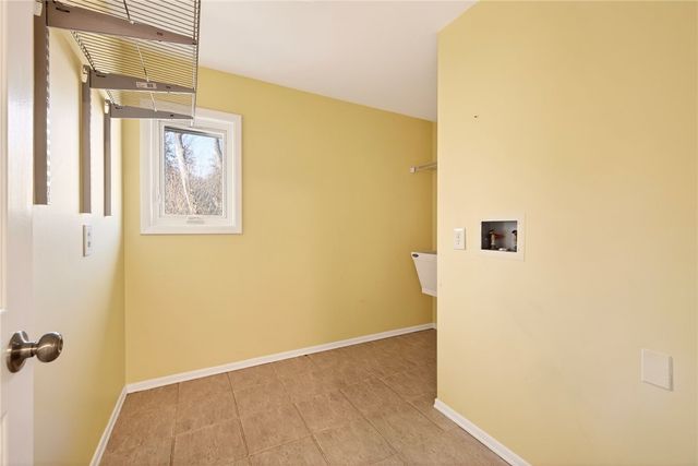 32 Stone Island Lane, Penfield, NY 14526