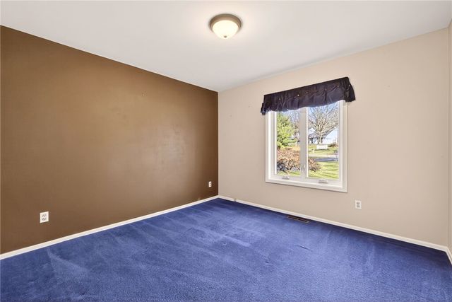 32 Stone Island Lane, Penfield, NY 14526