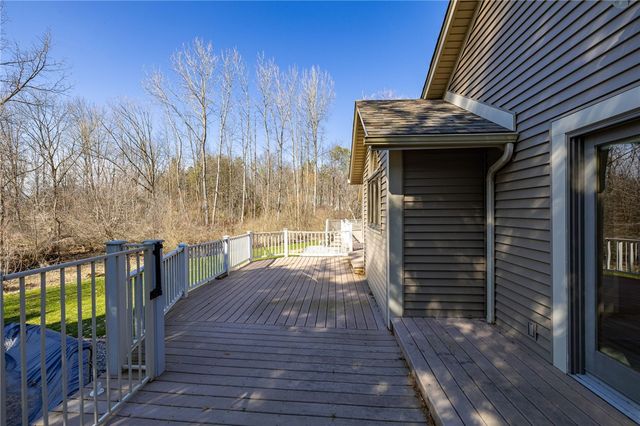 32 Stone Island Lane, Penfield, NY 14526