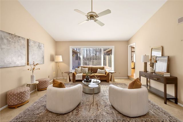 32 Stone Island Lane, Penfield, NY 14526