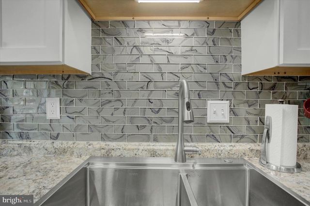 9423 HIGHLANDER CT, Walkersville, MD 21793