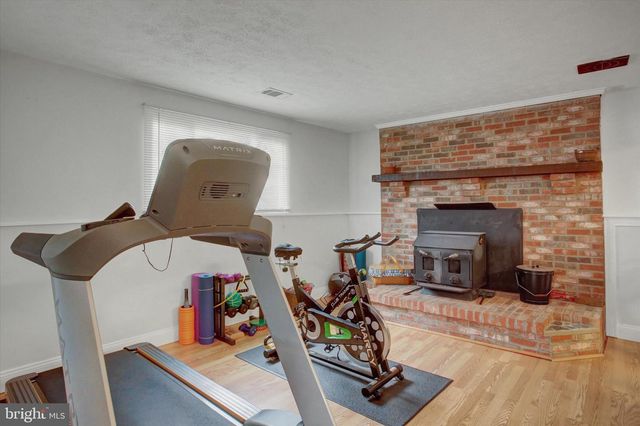 9423 HIGHLANDER CT, Walkersville, MD 21793