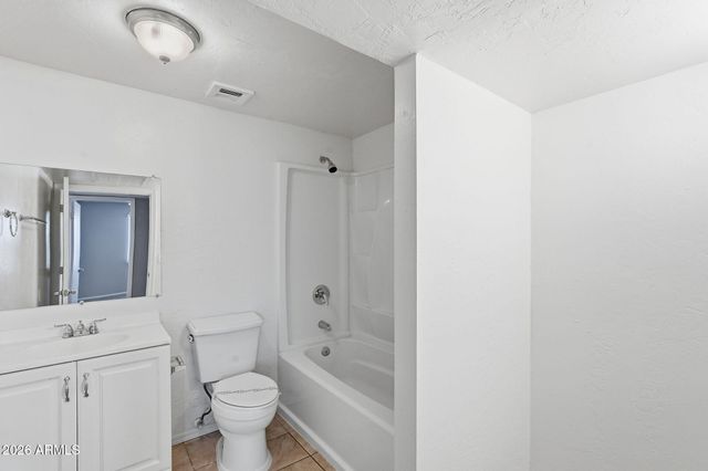 1941 W VOLTAIRE Avenue, Phoenix, AZ 85029