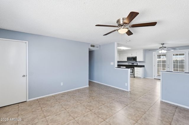 1941 W VOLTAIRE Avenue, Phoenix, AZ 85029