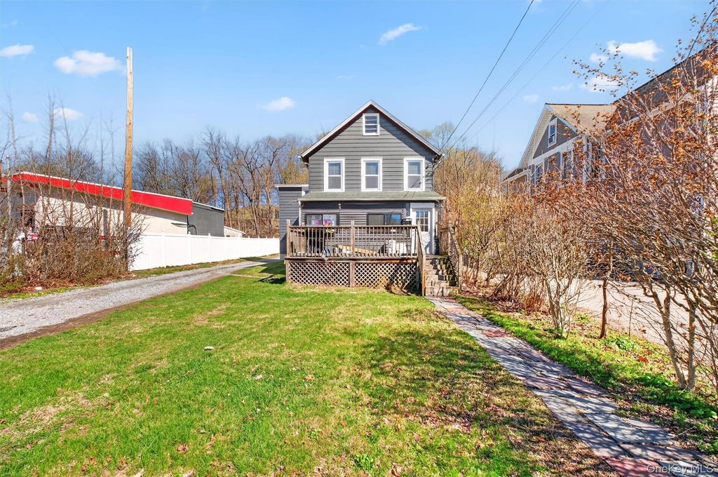 215 N Hamilton Street, Poughkeepsie, NY 12601