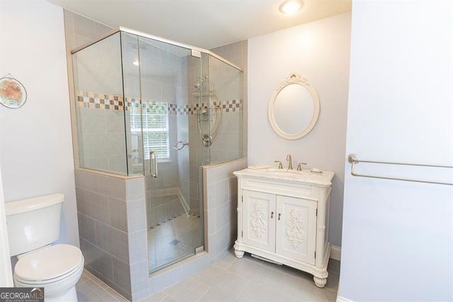 3880 Byrnwycke Drive, Buford, GA 30519