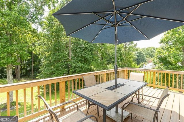 3880 Byrnwycke Drive, Buford, GA 30519
