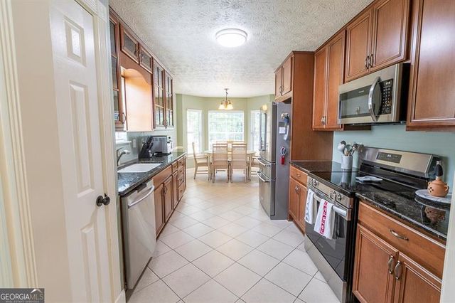 3880 Byrnwycke Drive, Buford, GA 30519